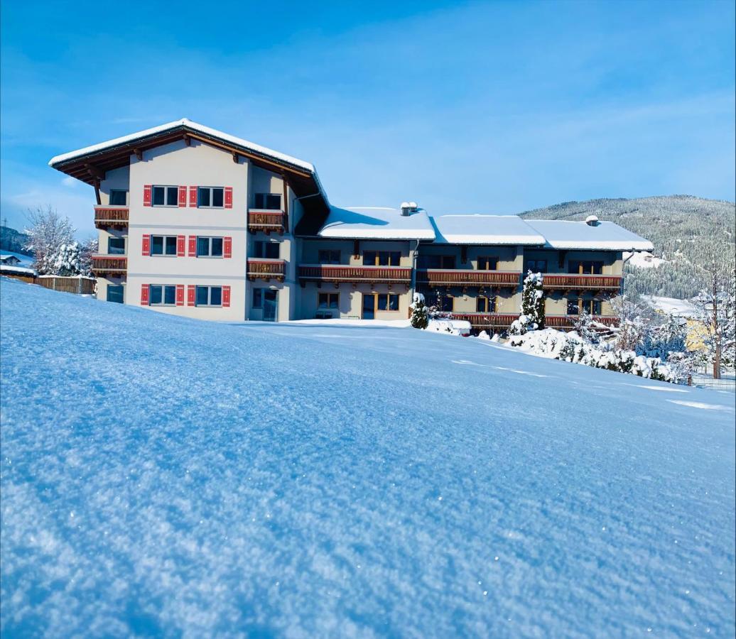 Appartmentanlage Isegrim Altenmarkt im Pongau Exterior foto